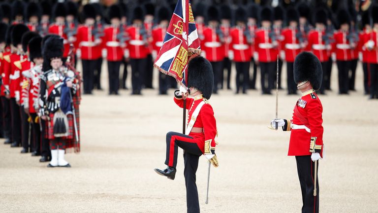 skynews-prince-william-trooping-the-colour_5787016.jpg