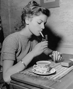 b,w,cigarette,coffee,lauren,bacall,smoking,table-36e1f992276c8e77341127411c7aac30_h_large.jpg