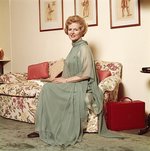 gty_1974_margaret_thatcher_52259105_ll_121221_ssv.jpg